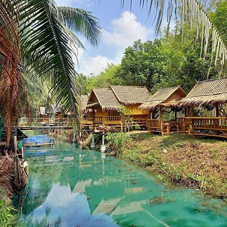 Nakhon Si Ban Na Homestay Nakhon Si Thammarat Εξωτερικό φωτογραφία