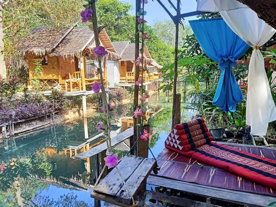 Nakhon Si Ban Na Homestay Nakhon Si Thammarat Εξωτερικό φωτογραφία